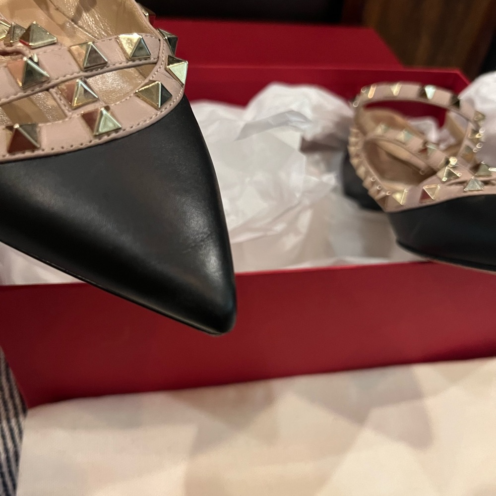 Valentino ballerina flats black w/ tan LIKE NEW - Picture 8 of 14